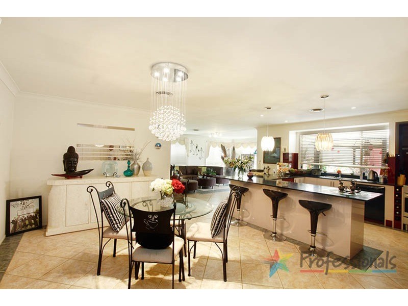 3 Kobina Avenue, Glenmore Park NSW 2745