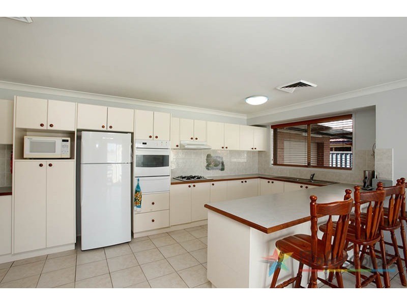 4 Kobina Avenue, Glenmore Park NSW 2745