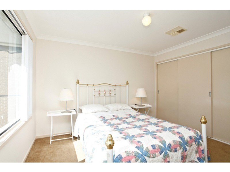 4 Waterside Boulevard, Cranebrook NSW 2749