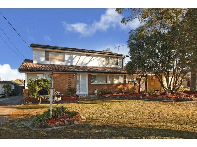 37 Grandview Street, Penrith NSW 2750
