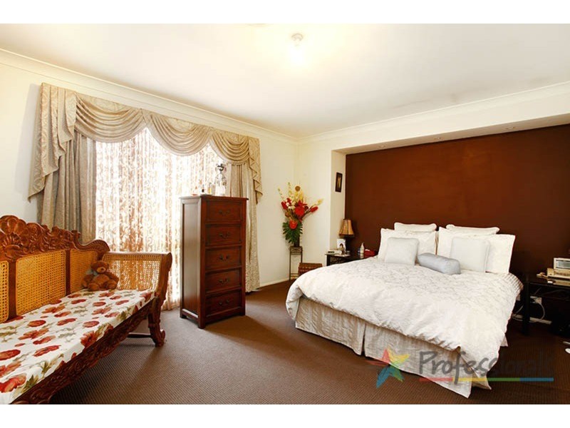 3 Kobina Avenue, Glenmore Park NSW 2745