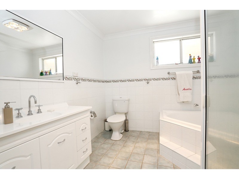 4 Enfield Street, Jamisontown NSW 2750