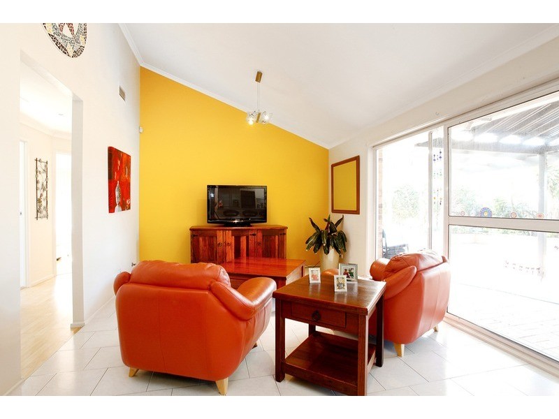 8 Moxham  Street, Cranebrook NSW 2749