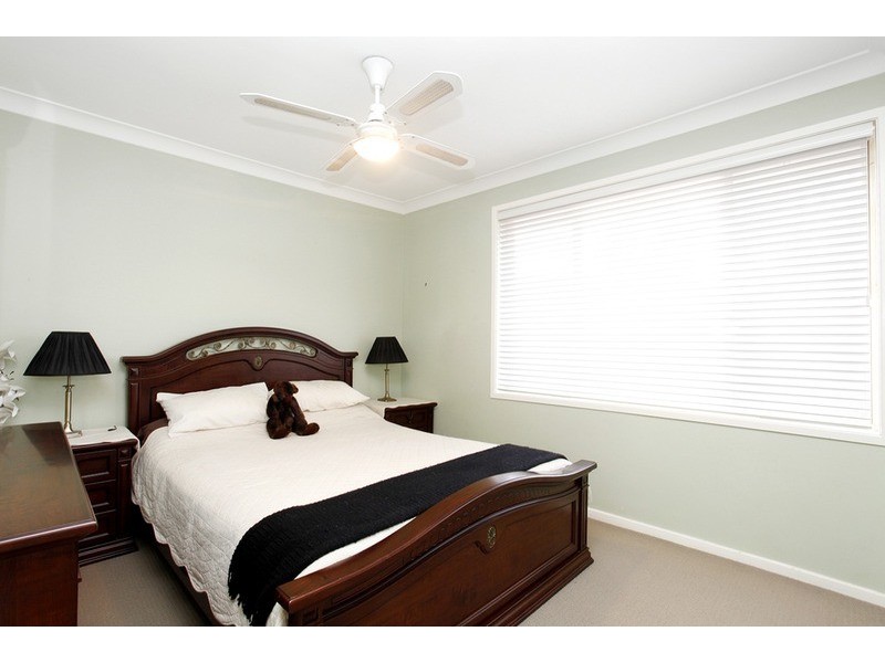 1/13A Wren  Place, Claremont Meadows NSW 2747