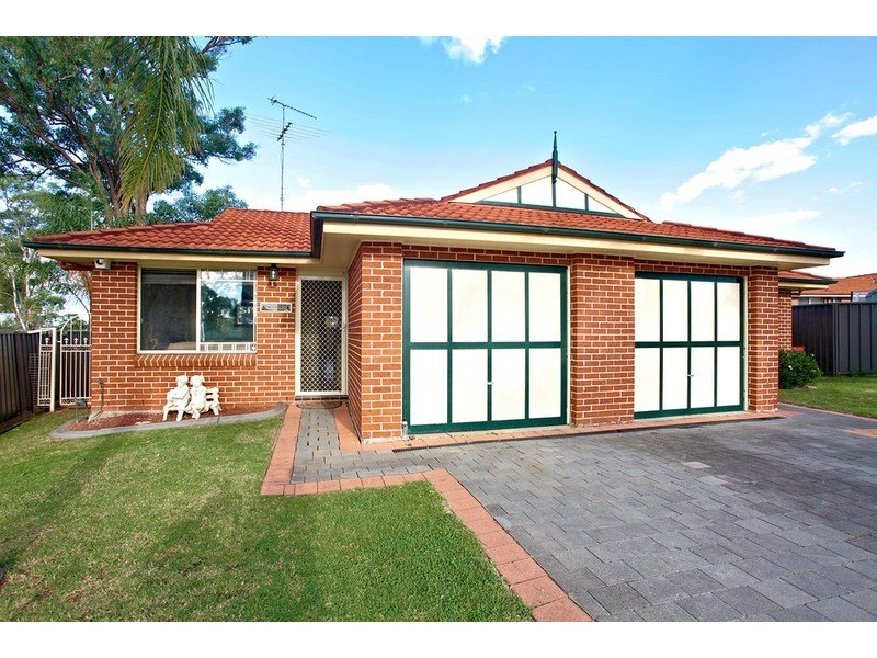 1/13A Wren  Place, Claremont Meadows NSW 2747