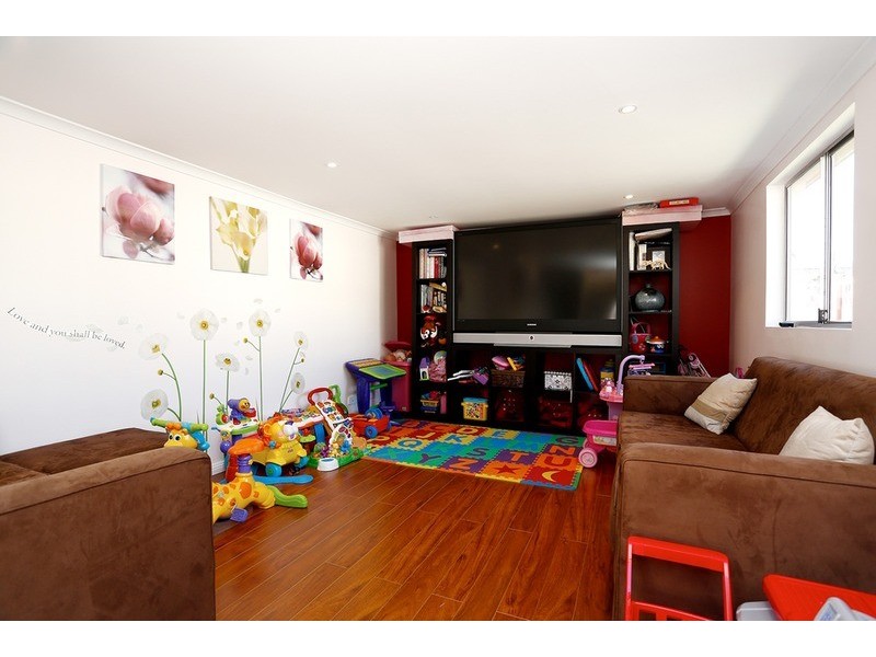 4 Enfield Street, Jamisontown NSW 2750