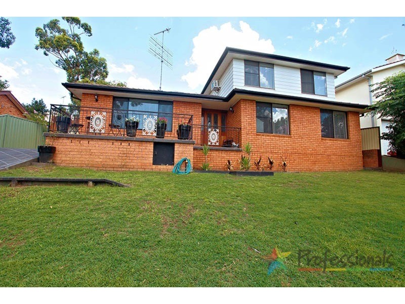 4 Mowla Avenue, Jamisontown NSW 2750