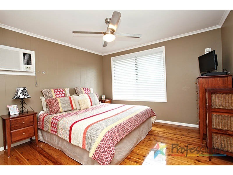 4 Mowla Avenue, Jamisontown NSW 2750