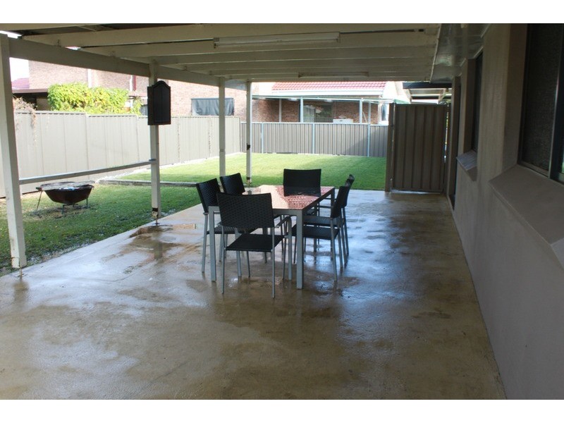 4 Billabong Glen, Werrington Downs NSW 2747