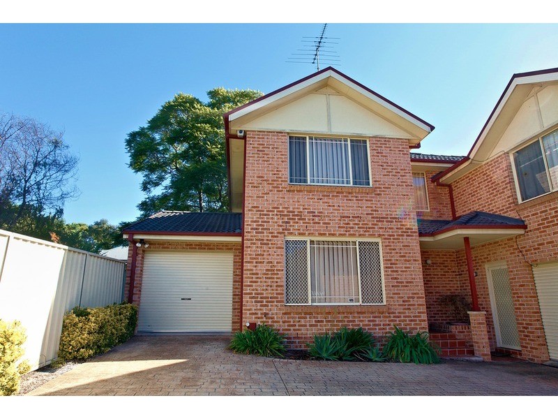 4/9 Blaxland  Avenue, Penrith NSW 2750