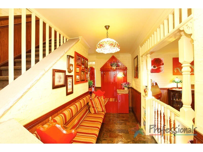 73 Greendale Road, Wallacia NSW 2745