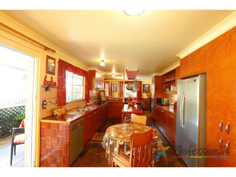 73 Greendale Road, Wallacia NSW 2745