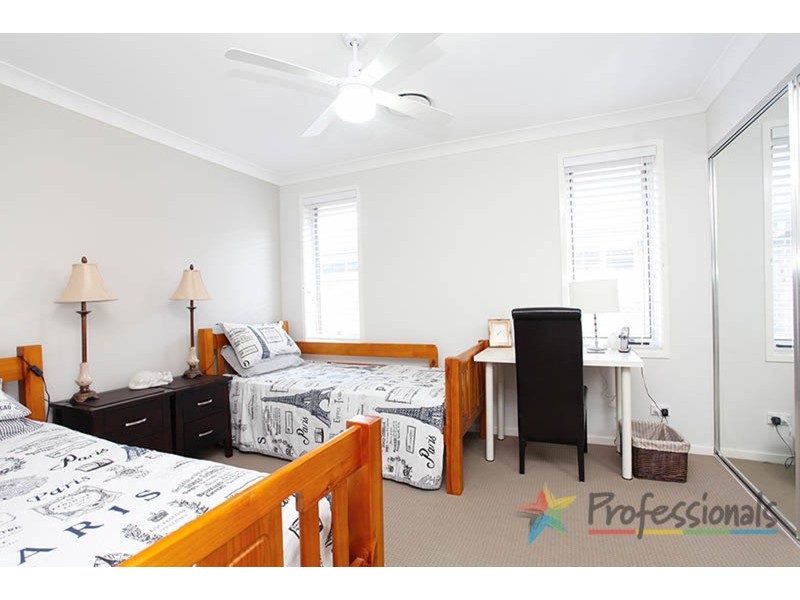 12 Wedgebill Place, Cranebrook NSW 2749