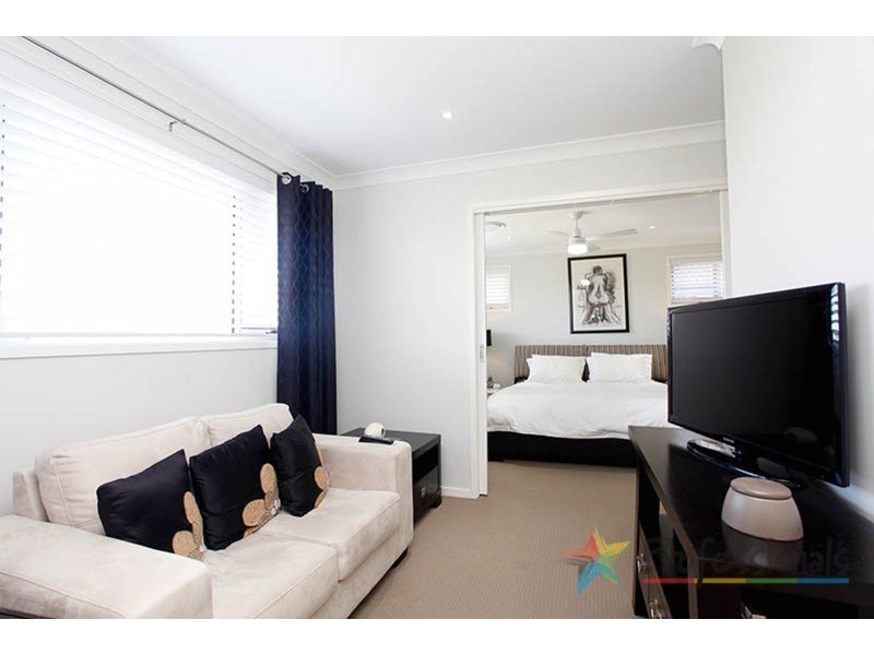 12 Wedgebill Place, Cranebrook NSW 2749