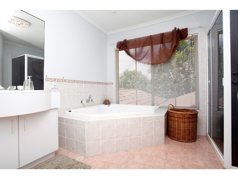 1 Marcus Clarke Crescent, Glenmore Park NSW 2745