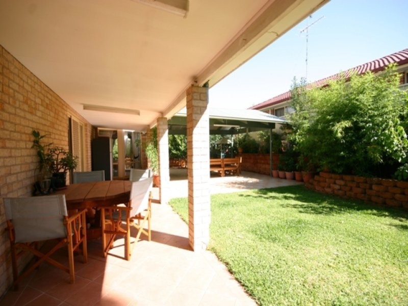 1 Marcus Clarke Crescent, Glenmore Park NSW 2745