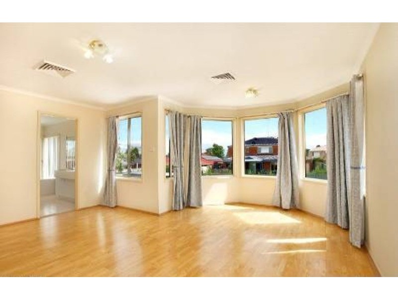 5 Ormonde Close, Glenmore Park NSW 2745