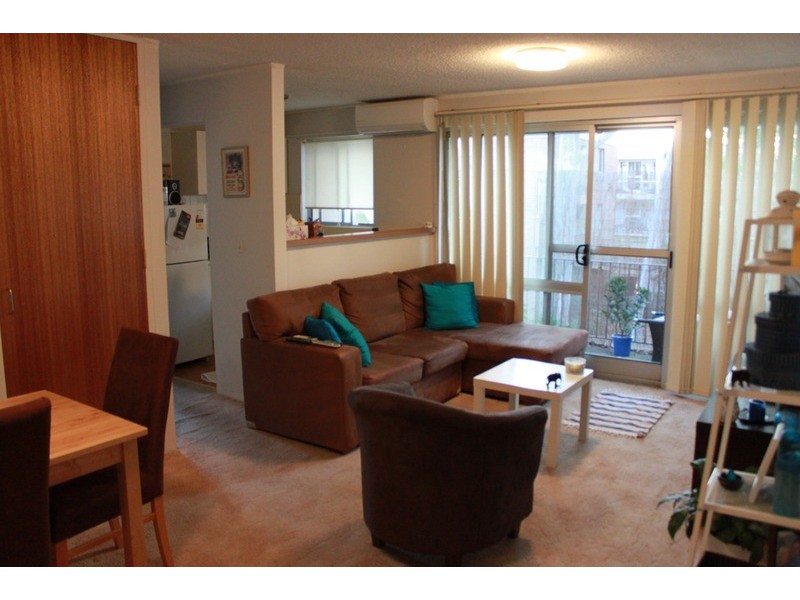 8F/9-19 York Road, Jamisontown NSW 2750