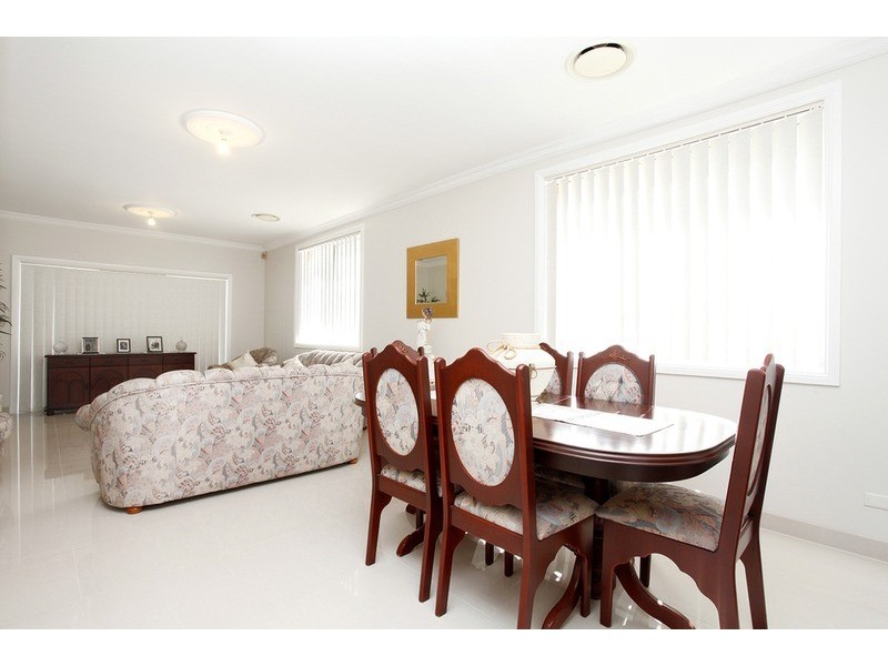 33 Bunker  Street, Minchinbury NSW 2770