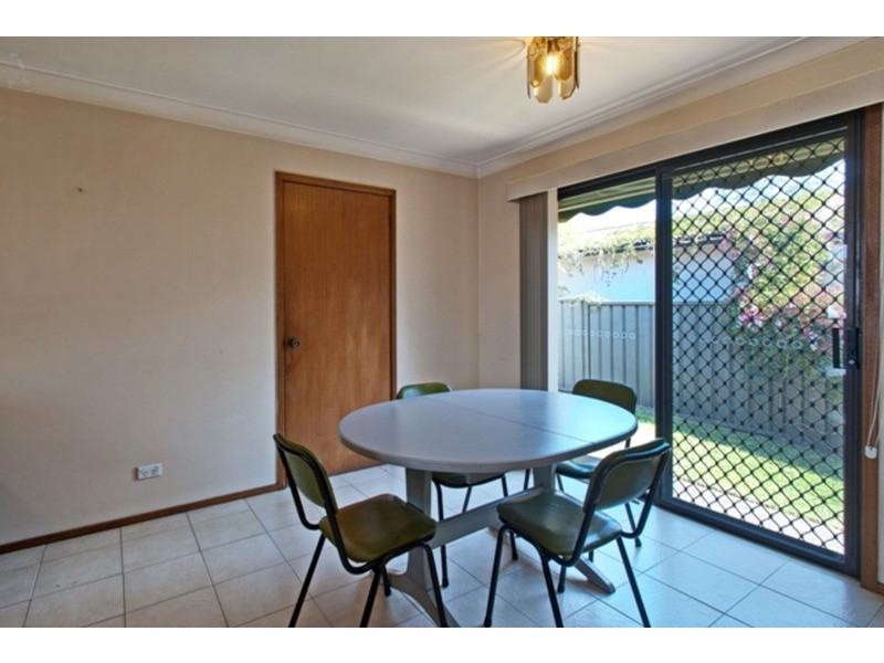 2/157 Oxford aka (35 Pembroke) Street, Cambridge Park NSW 2747