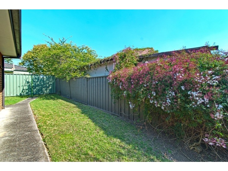 2/157 Oxford aka (35 Pembroke) Street, Cambridge Park NSW 2747