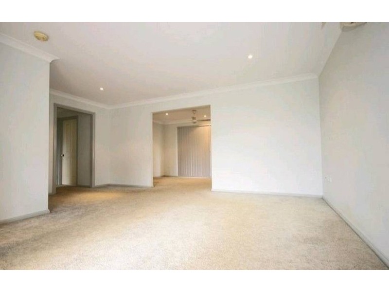 76 Muru Drive, Glenmore Park NSW 2745