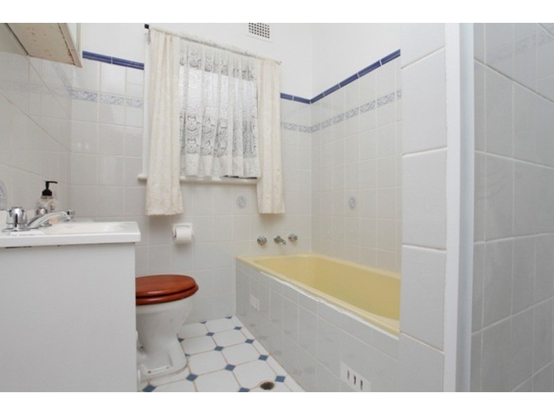 2 Walter Street, Kingswood NSW 2747