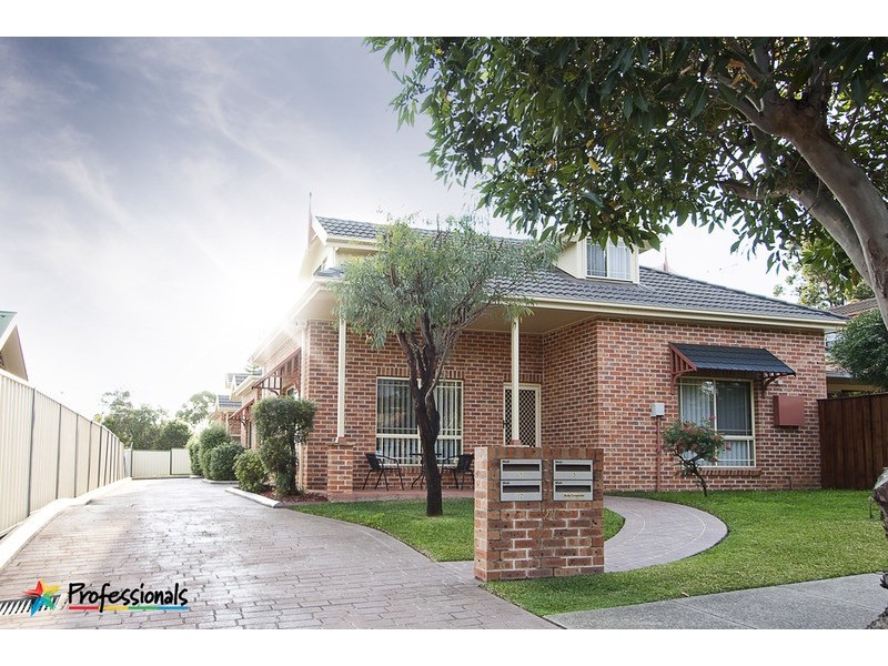 2/27 Blaxland Avenue, Penrith NSW 2750