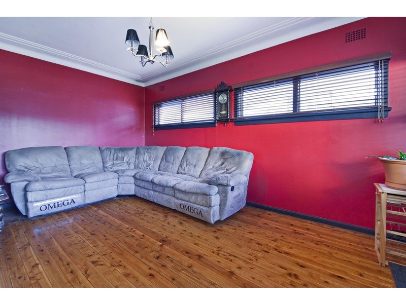 18 Epping Close, Cambridge Park NSW 2747