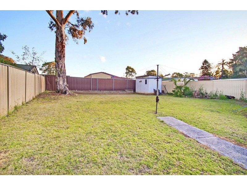18 Epping Close, Cambridge Park NSW 2747