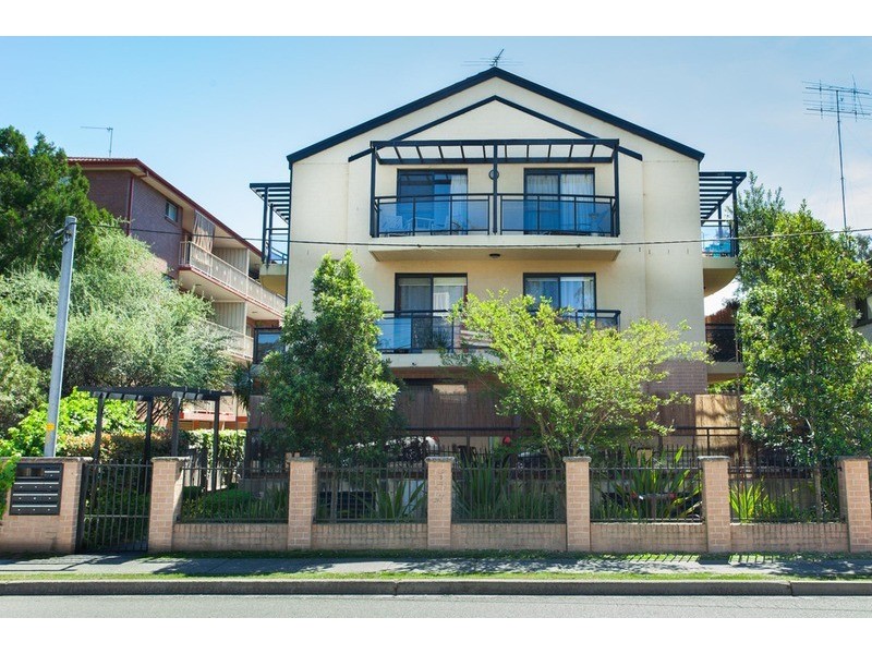 2/113 Station Street, Penrith NSW 2750