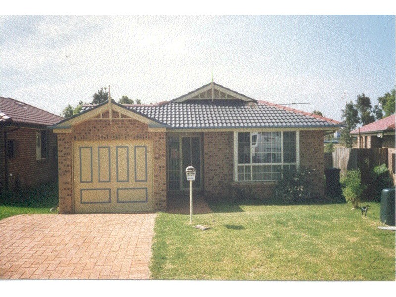 15 Kumbara Close, Glenmore Park NSW 2745