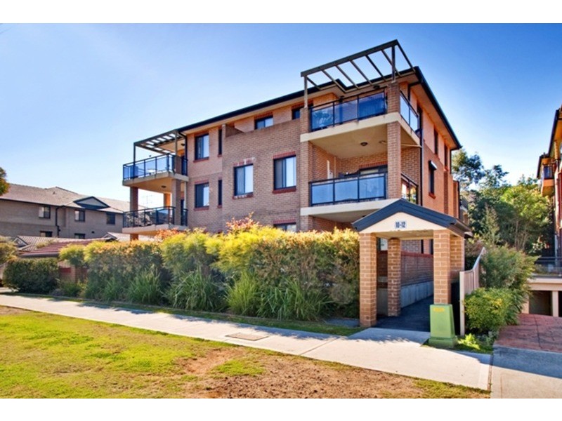 13/10-12 Regentville Road, Jamisontown NSW 2750