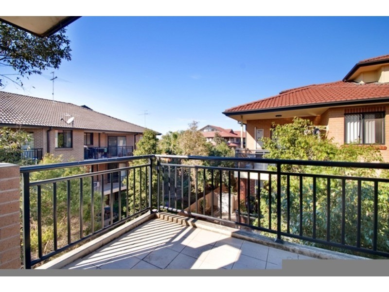 13/10-12 Regentville Road, Jamisontown NSW 2750