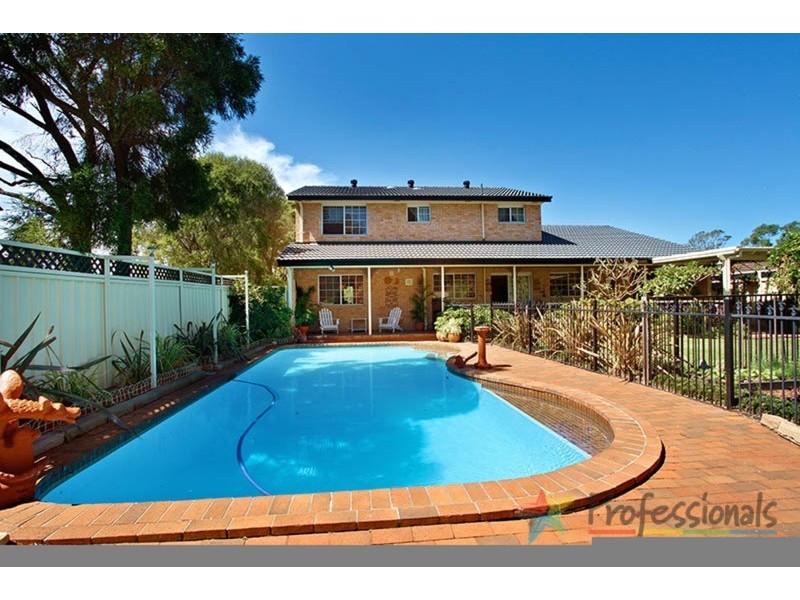 73 Greendale Road, Wallacia NSW 2745