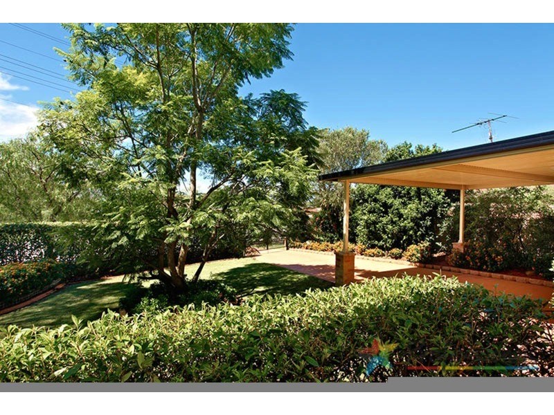 73 Greendale Road, Wallacia NSW 2745