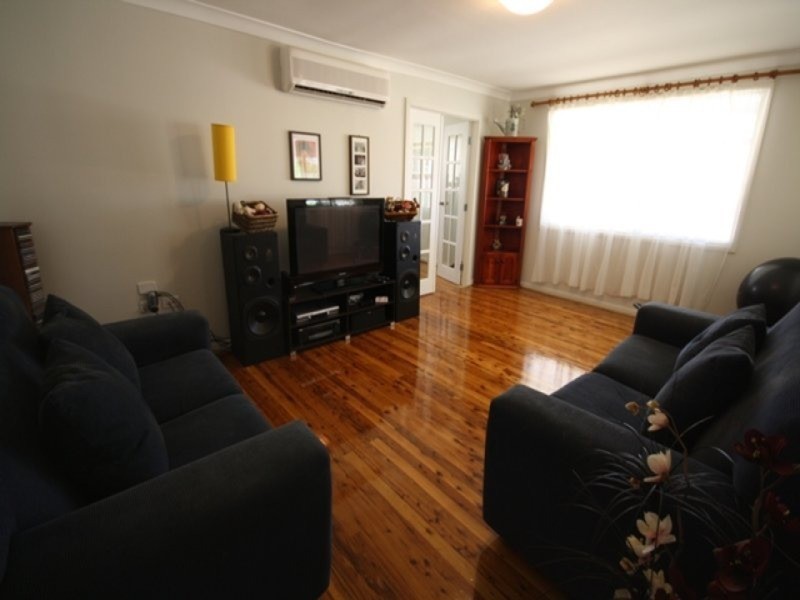 25 Abberton Street, Jamisontown NSW 2750