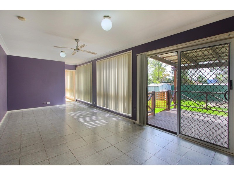 9 Farmview  Road, Cranebrook NSW 2749