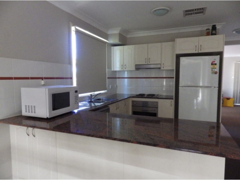 1/29-33 Somerset Street, Kingswood NSW 2747