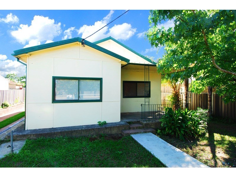 37A Cam Street, Cambridge Park NSW 2747