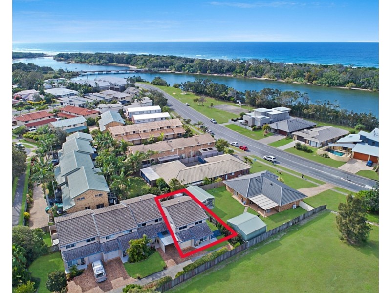 4/3 Mountbatten Court, Pottsville NSW 2489