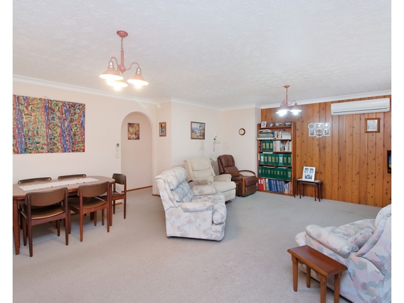 1/18 Edward Avenue, Pottsville NSW 2489