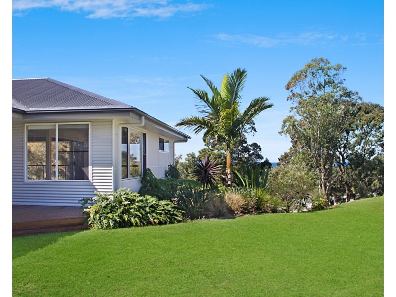 2 Roseash Court, Pottsville NSW 2489