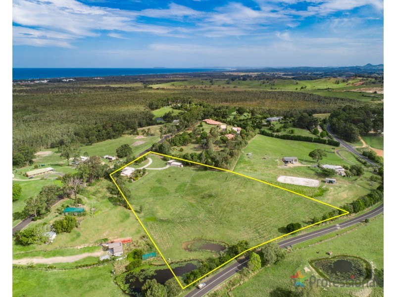 48 Hazelwood Drive, Pottsville NSW 2489