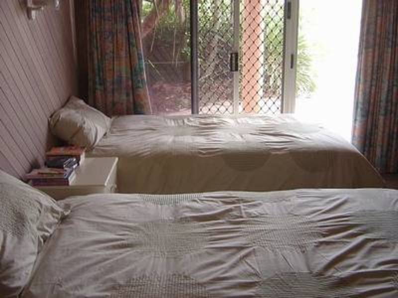 3 Surfside Crescent, Pottsville NSW 2489