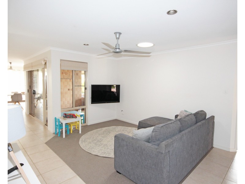 32 Newcastle Drive, Pottsville NSW 2489