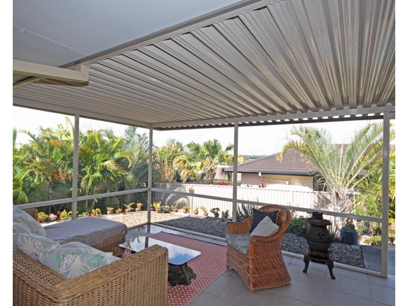 32 Newcastle Drive, Pottsville NSW 2489