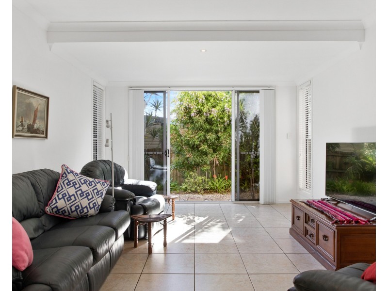 23 Tweed Coast Road, Pottsville NSW 2489