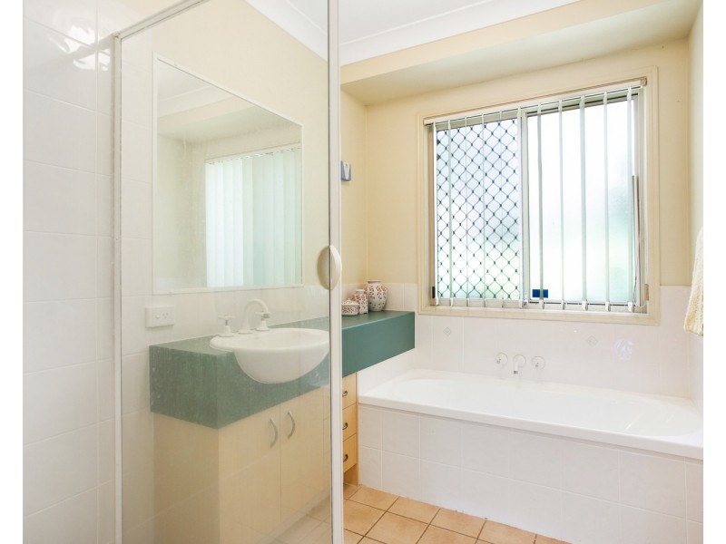 4 Muskheart Circuit, Pottsville NSW 2489