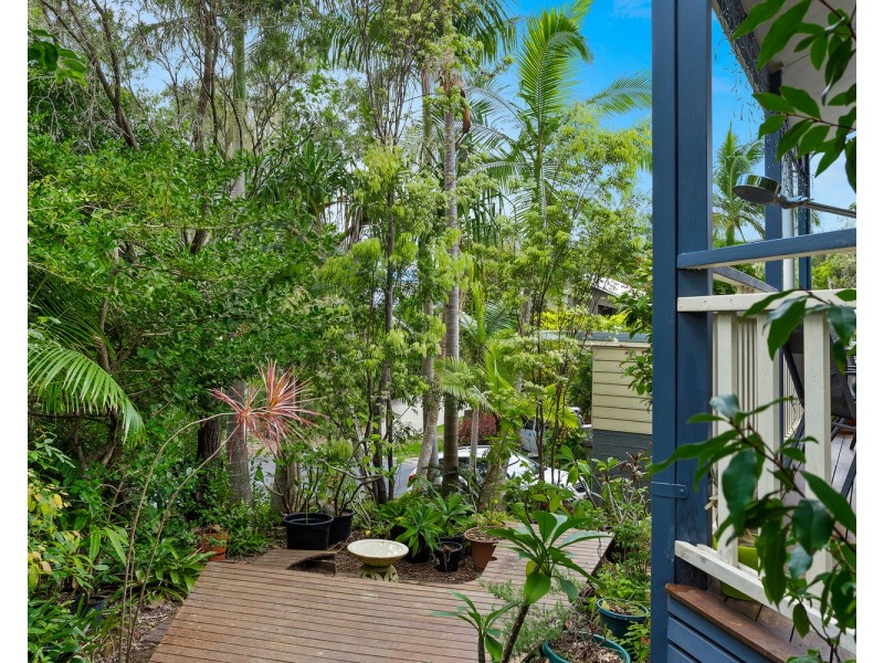 4 Bunya Crescent, Pottsville NSW 2489